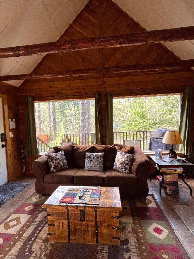 אשפורד Mt Rainier Little Red Cabin מראה חיצוני תמונה